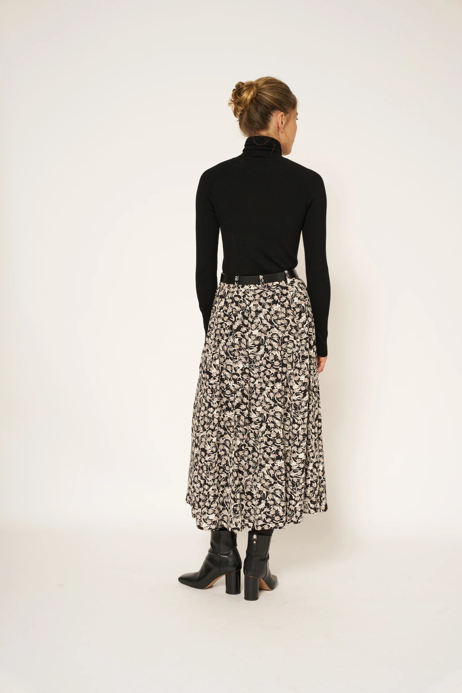 JUPE RENATI - PRINT DARK ROSE